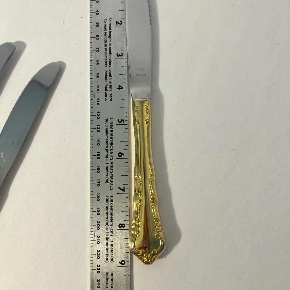 Rogers Bros 1847 Gold Reflection 4 Dinner Knives Gold Electroplate Stainless